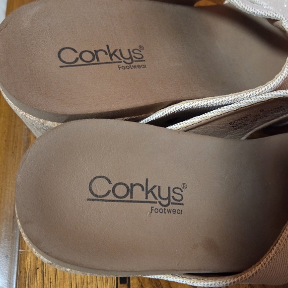 Corkys Bonny Gold Metallic Platform Cork Wedge Sandals Size 8 - Picture 6 of 10